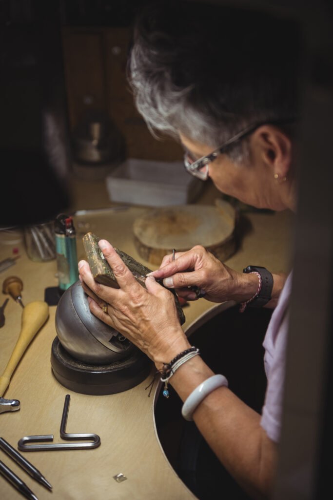 Imagen de Close Up Of Craftswoman Working In Workshop